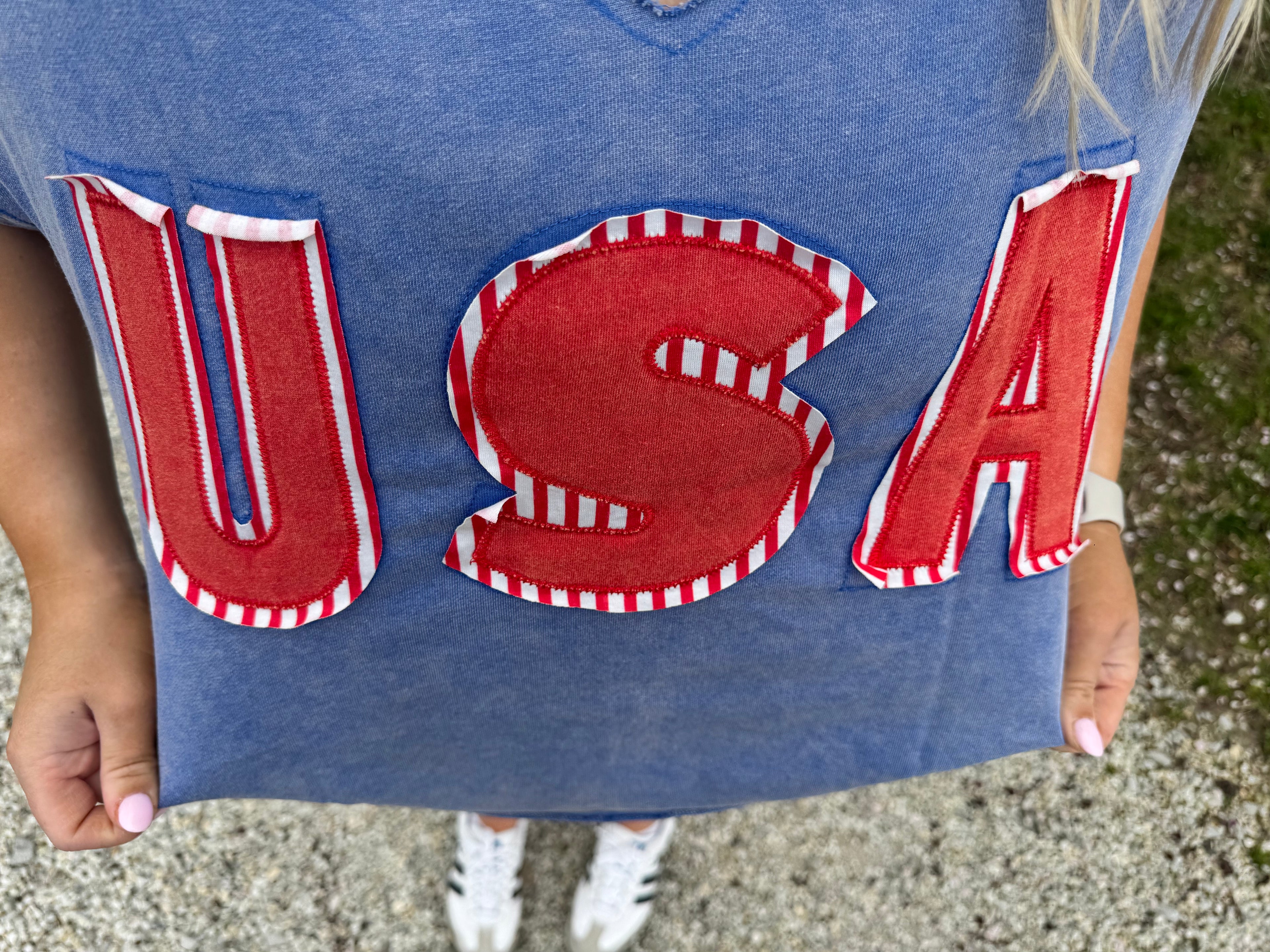 USA V Neck Tshirt