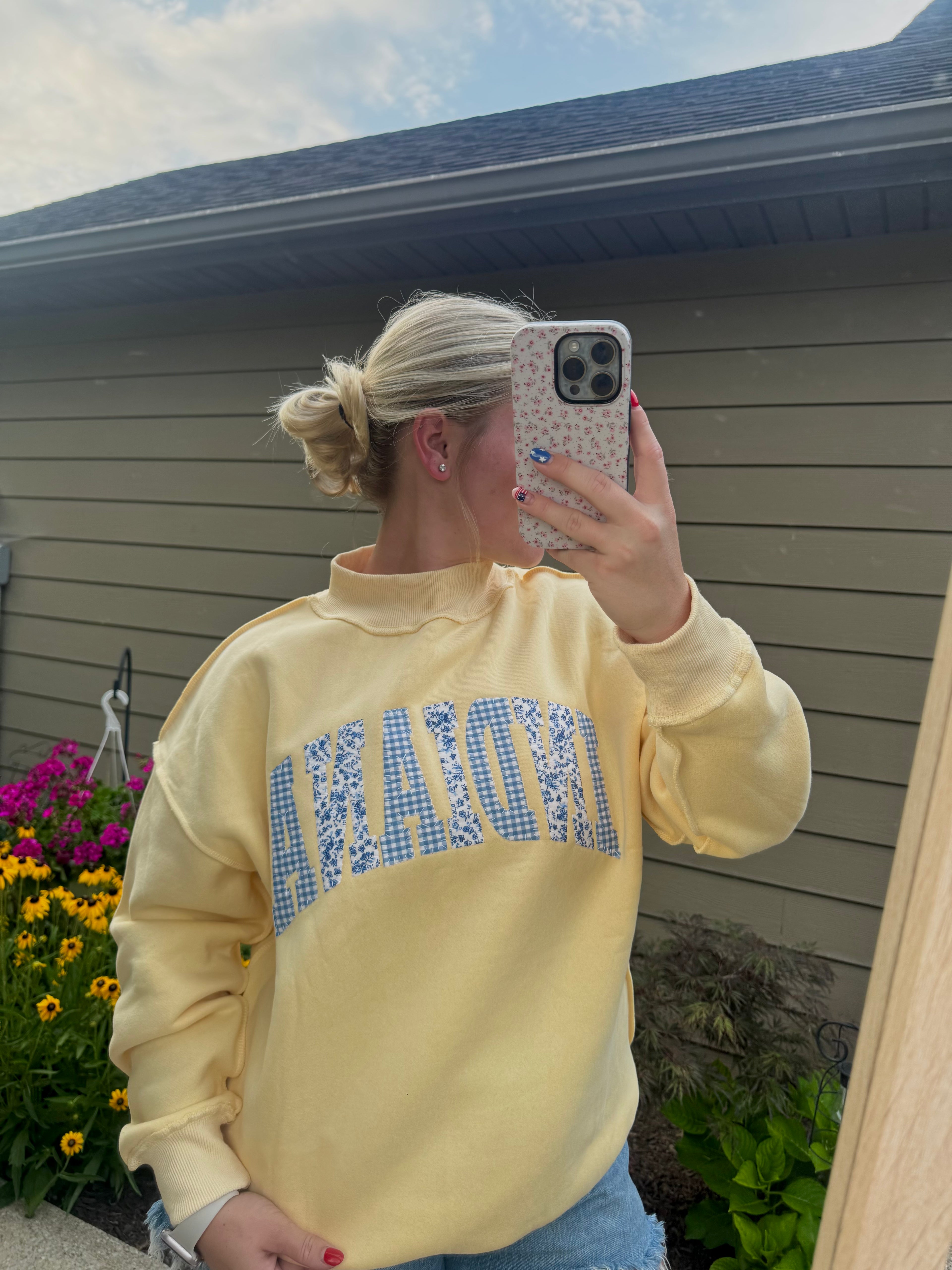 Embroidered Indiana Mockneck