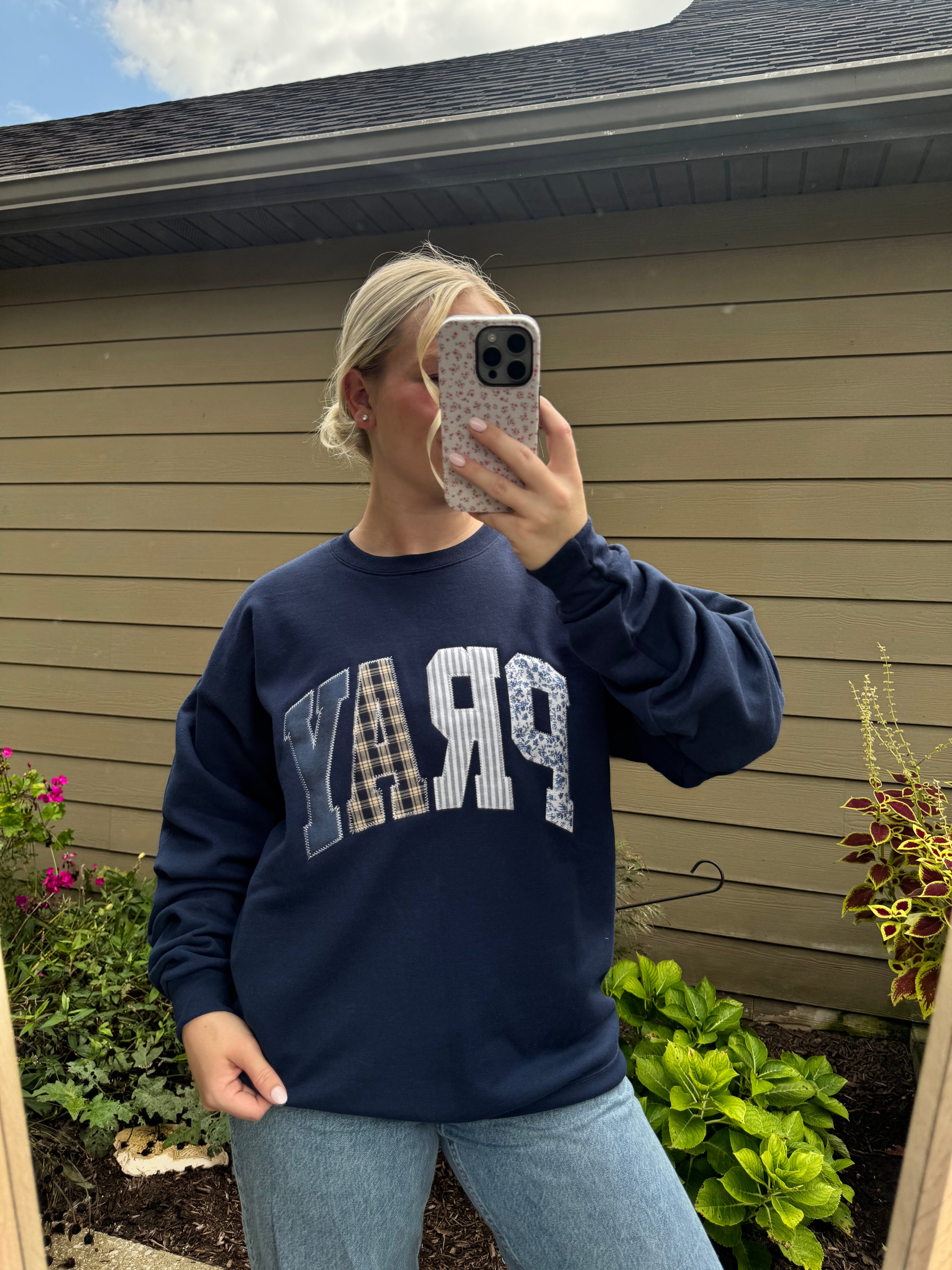 Pray Crewneck
